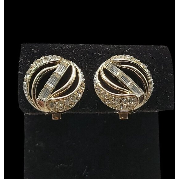Kramer Vintage Clip One Earrings Diamante Gold Tone Round Studs High End Estate - Picture 3 of 11